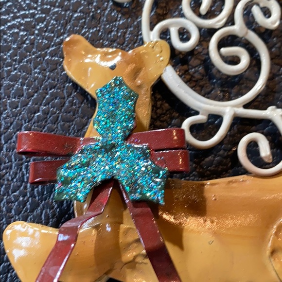 Metal reindeer ornament - Picture 3 of 3